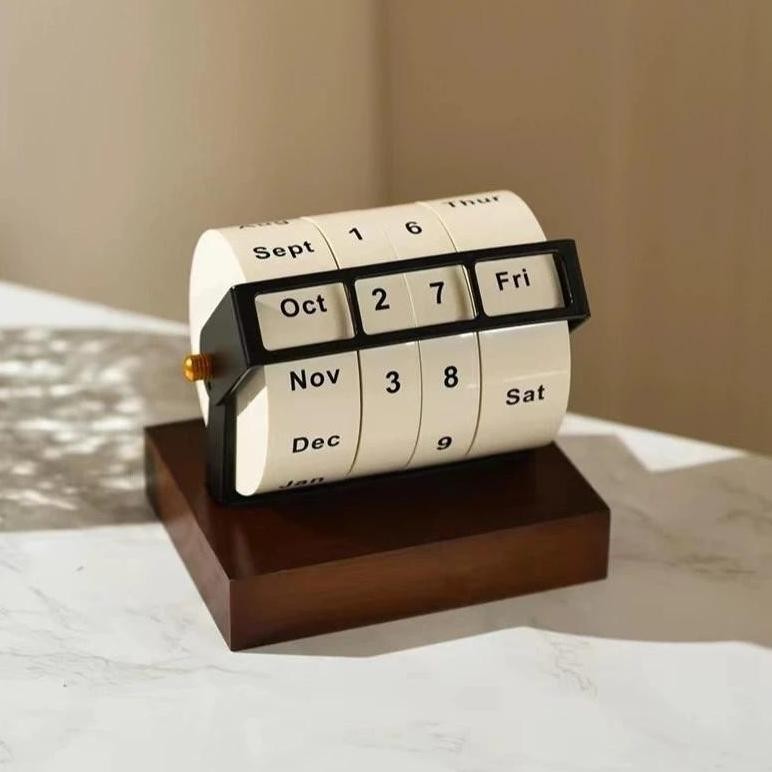 

XD27 dg-78 Kalender Roda Kayu Berputar Rotatable Wheel Calender 2025 Baru Kalender Meja Sepanjang Masa Aesthetic Calendar Murah Premium