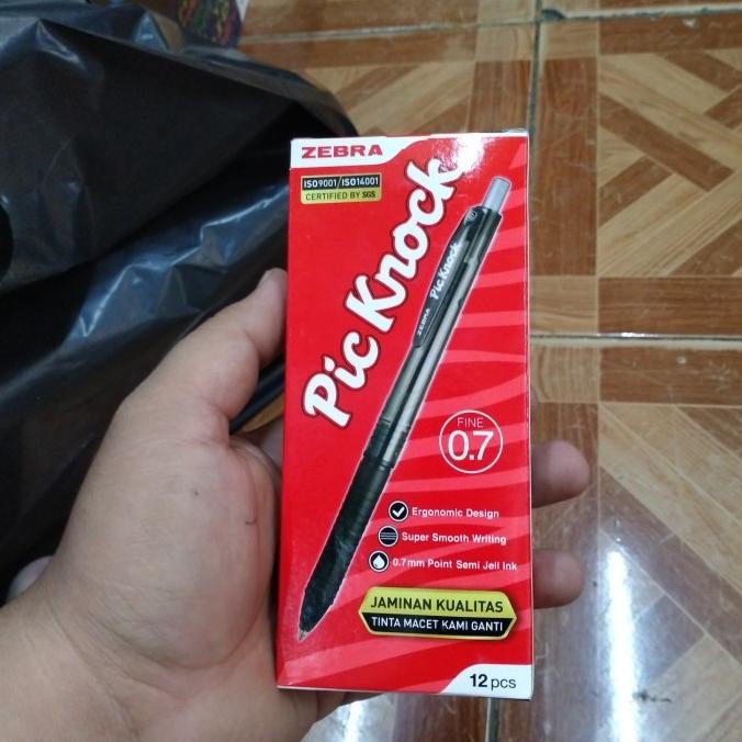 

Tersedia Pulpen Pick Knock Zebra