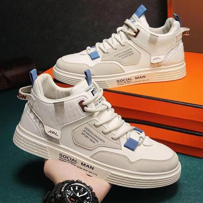 Terbaru Sepatu Sneakers Pria Dan Wanita Keluaran Terbaru Import Tren Kekinian Sepatu Pria Mewah Sepa
