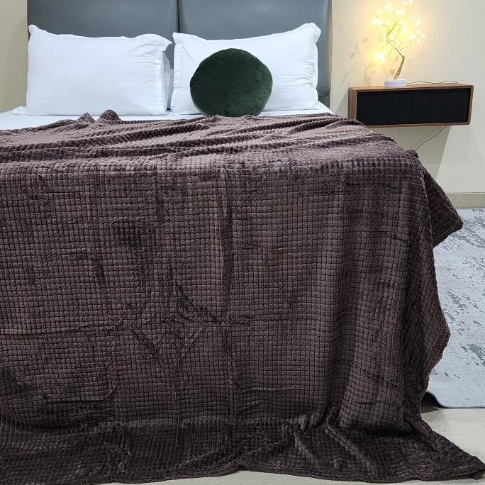 King Rabbit Thermal Blanket Selimut Lembut uk 150x200 cm Warna Polos