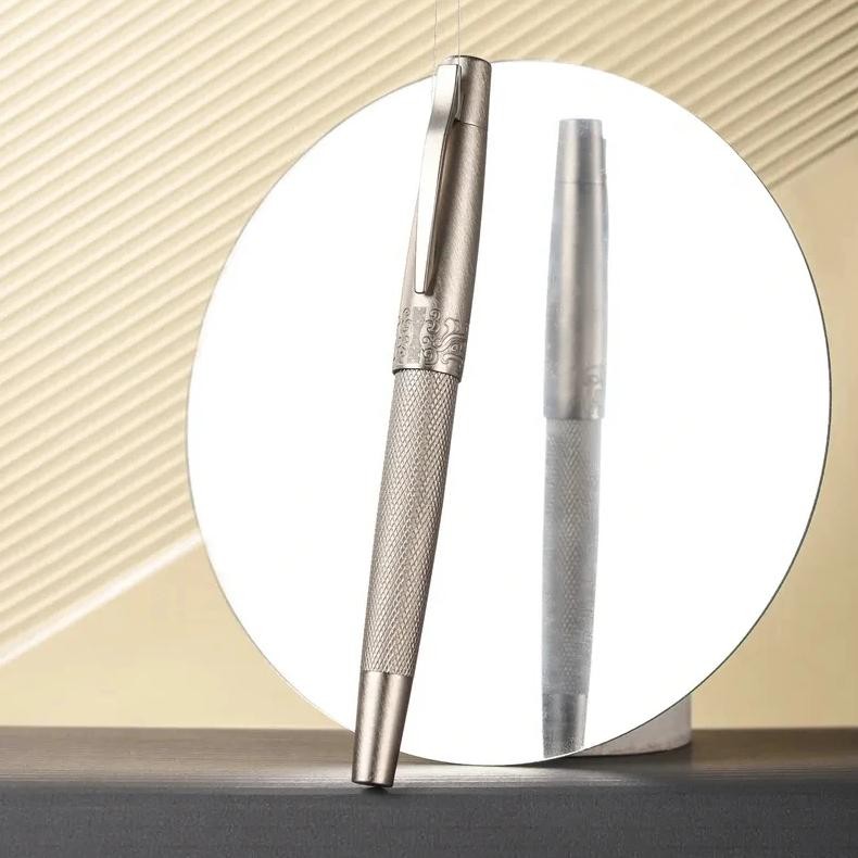 

Hongdian 6013S Metal Fountain Pen Silver Titanium Ink Pen 0.4Mmef/0.5Mmf/ 1.0Mm Bent Nib Rotating Pen Cap Office Gift Stationery