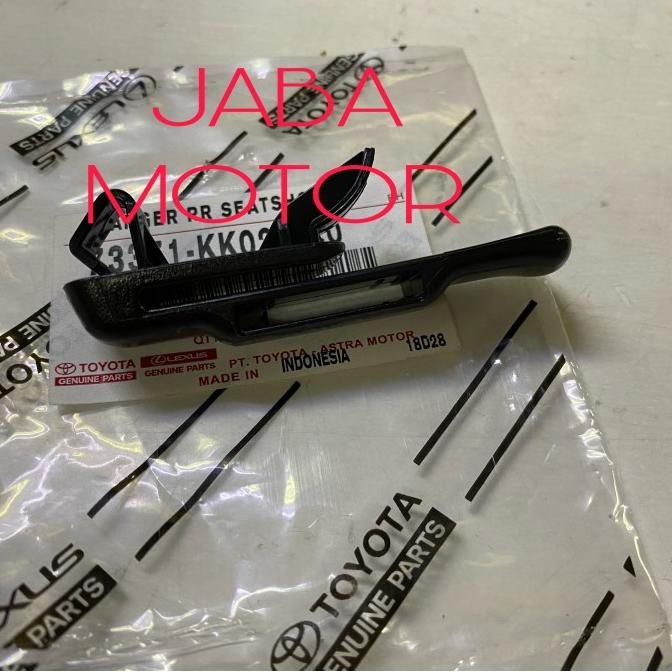 New Dudukan safety belt innova reborn-plastik safety belt innova reborn