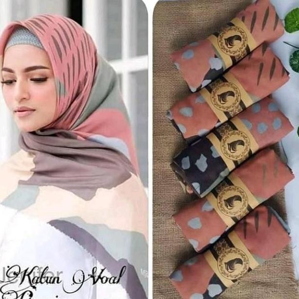 Diskon HIJAB SEGI EMPAT VOAL MOTIF PASTEL PINK