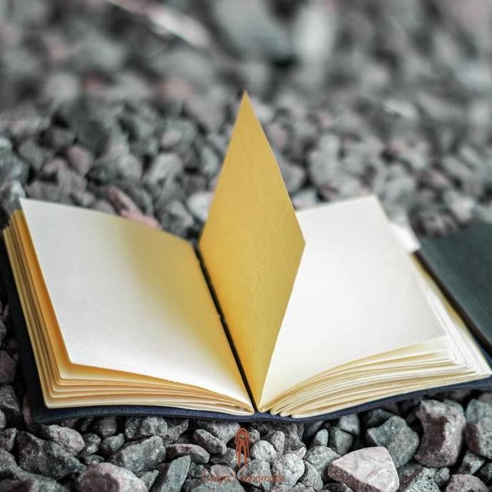 

tyS Journal Book / / Buku Catatan / Notebook