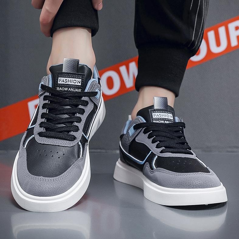Sepatu Pria Sneakers Sepatu Keren Sepatu Olahraga Sekolah Lari Putih Mens Running Shoes