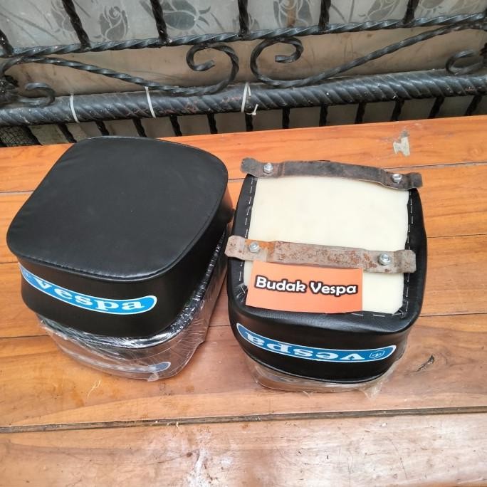 New jok belakang Vespa PTS jok pisah PTS