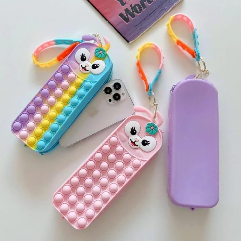 

dgh-43 Oy58 Bahan Tebal dan Free Lampu LED - Pencil Case Pop It PX 770 Tempat Pensil Pop It Lucu - Tempat Pensil Silikon Karakter Pop It - Tempat Pensil Anak - Kotak Pensil Anak Lucu - Tempat Pensil - Pencil Case - Tempat Pensil Lucu Imut - Pop It