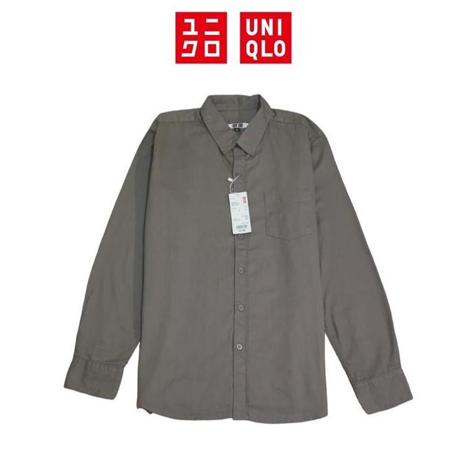 UNIQLO Kemeja Putih Panjang Pria Casual Slimfit