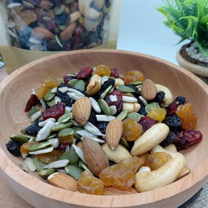 

Prodex Trail Mix 500g - Kacang, Biji-Bijian, Buah Kering - Sehat, Diet