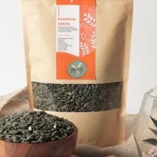 

Pumpkin Seeds Roasted / Pumpkin Seed Panggang 250 Gram