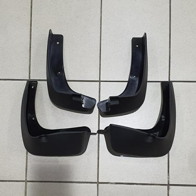 Terbaru Mudguard karpet roda karpet lumpur Ertiga lama 2013 - 2017.