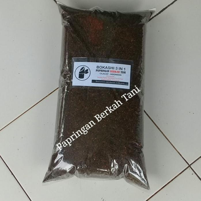 

Terlaris Bokashi Kering 3 In 1 | Pupuk Kandang Arang Sekam Cocopeat | Total 4Kg