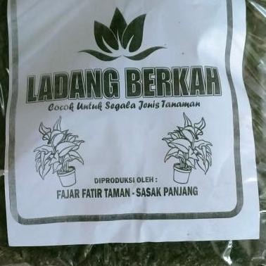 

Terlaris Pupuk Kandang Kambing Murni 4Kg