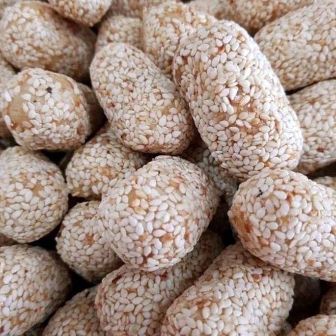 

Terlaris Snack Tai Kucing Wijen Putih /Manco 250 Gram