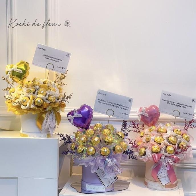 

Grosir Ferrero Rocher Bloom Box/Buket Coklat Ferrero/Kado Wisuda Ultah Anniv Blomm Box Ferrero Rocher / Box Ferrero Cokelat Biskuit