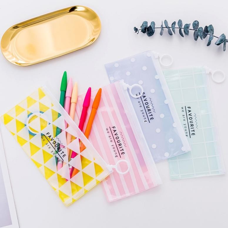 

Wes-24 Dsm Tempat Pensil Pulpen Transparan Ziplock Karakter Serbaguna Pouch Zip Lock Penyimpanan Kosmetik Pouch Zipper Pencil Case Tempat Penyimpanan Alat Tulis Murah