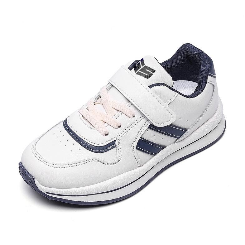 Gio Saverino Sepatu Sekolah Hitam Anak Messi