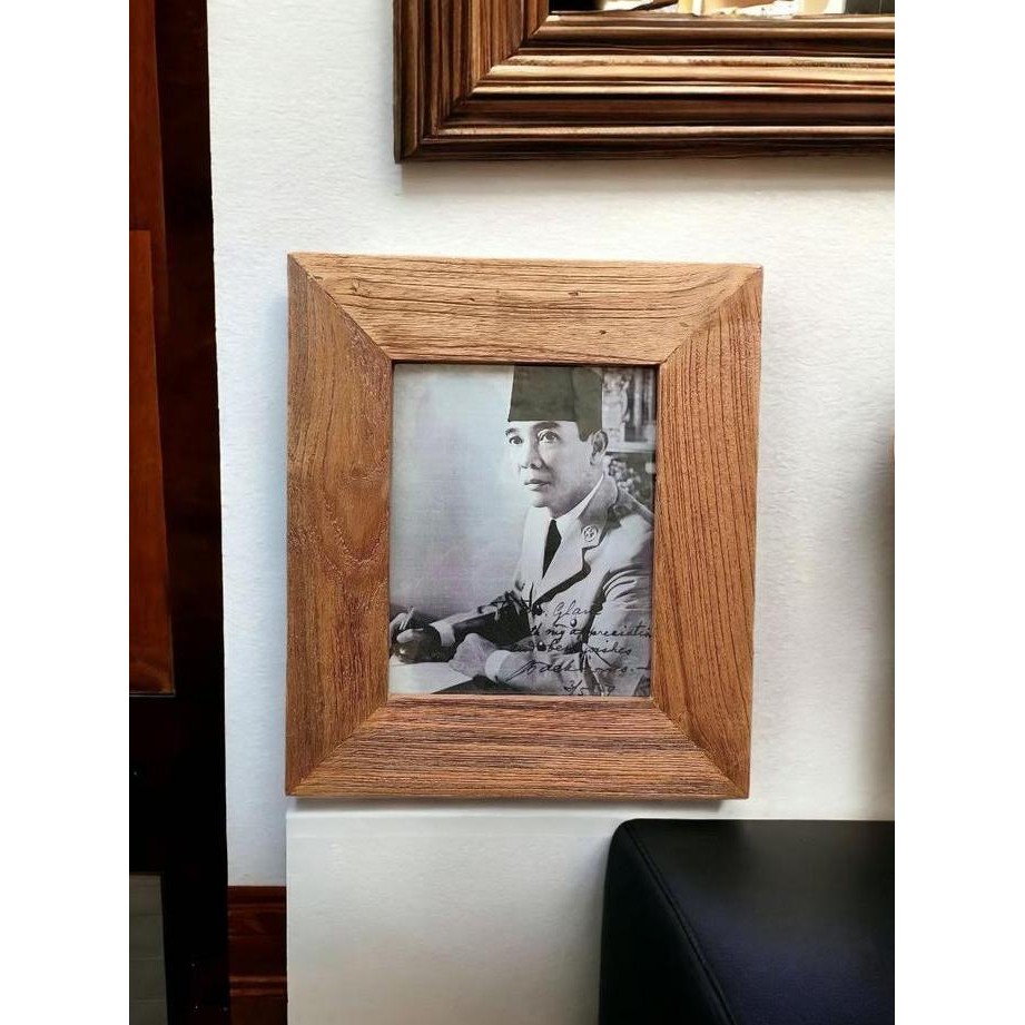 Miliki Pigura Kayu Jati Lama Ukuran 6R8R,10R,12R, Lebar Kayu 7Cm