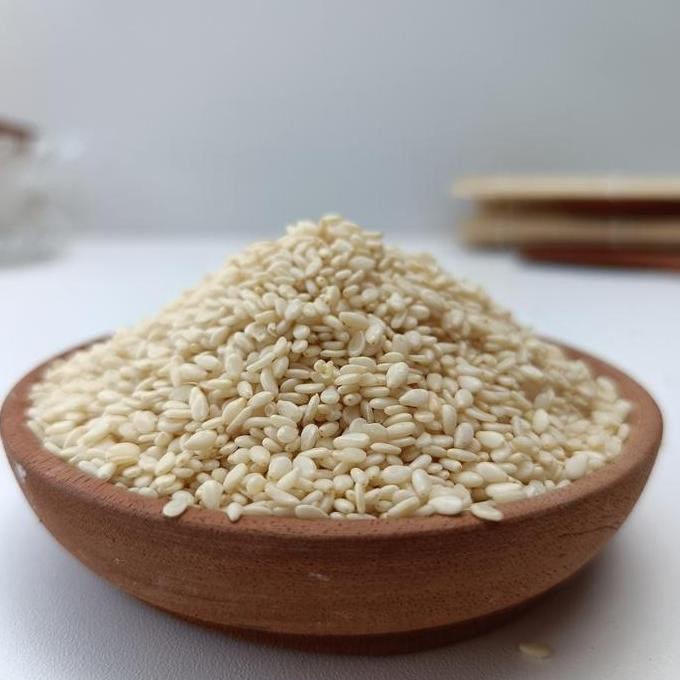 

Terlaris Biji Wijen Putih Grade A By Naraya Kemasan 1 Kg & 500Gr