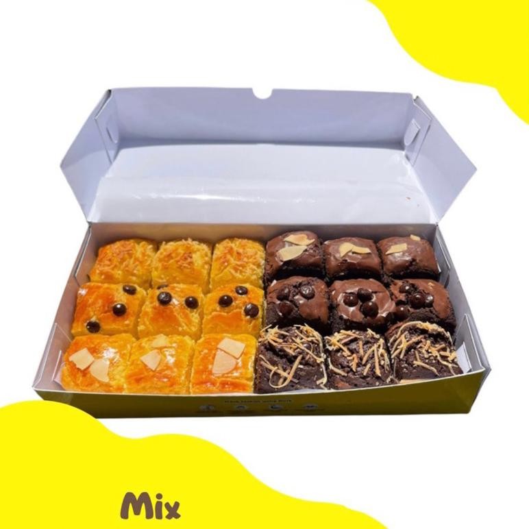

Danish Mix Brownies Lekker 20x10 (18 potong) Panggang Cemilan Oleh-Oleh by danishdapurcake AST nUg