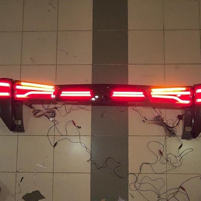 Stop Lamp Innova Reborn V2 Bmw Style