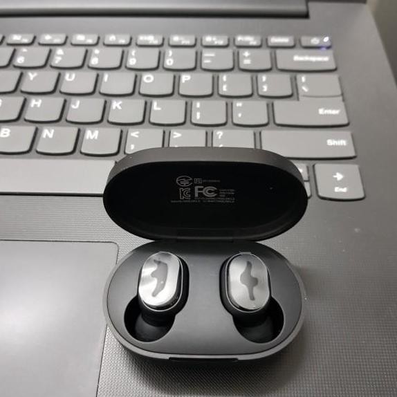 Iphone 15 Pro Wireless Headset Tws Mic Bluetooth Earphone Original New Stok