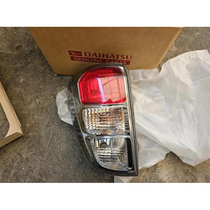 stoplamp / lampu belakang rush terios 2011 2012 2013 2014 ori