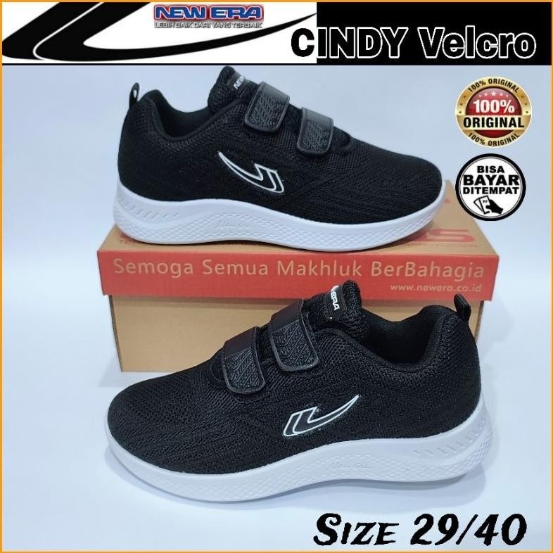 New Era Sepatu Anak Sekolah Laki Perempuan Tanggung Dewasa Kretekan Perekat Tanpa Tali Hitam Putih P