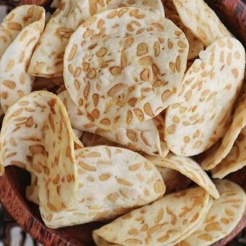 

Momen Spesial Kripik Keripik Kerupuk Krupuk Tempe Sagu Bandung Malang Mentah