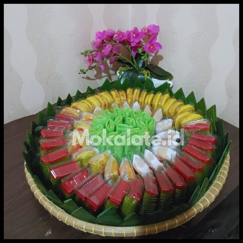 

KUE TAMPAH KUE JAJANAN PASAR KUE TRADISIONAL UNTUK ACARA PAKET ISI BERVARIASI HALAL
