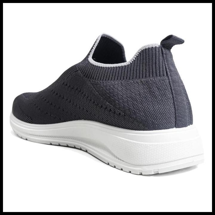 Dr. Kevin Sepatu Sport Pria Men Sneakers Sekolah Flyknit Slip On 889-087 Original Best Seller