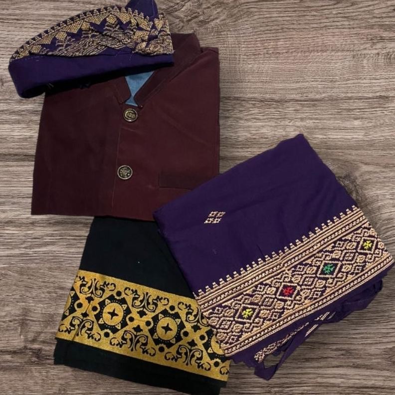 Bisa Disesuaikan Setelan Pakaian Adat Pria Set Adat Bali Pria