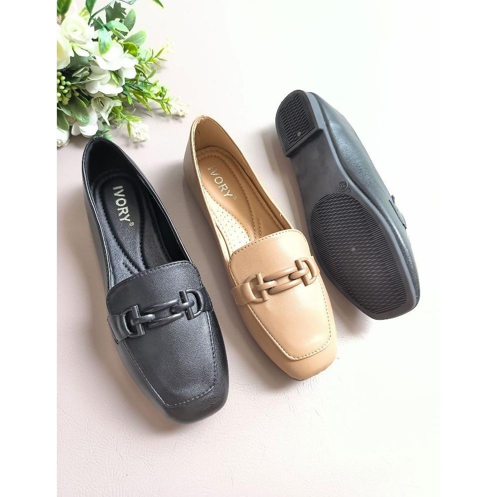 IVORY Sepatu Wanita Flat Loafer Import 999-EM63