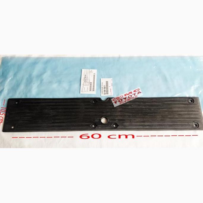 Karet Foot Step Injakan Tangga Belakang Kijang Grand Super 52159-Ta311 Produk Lengkap