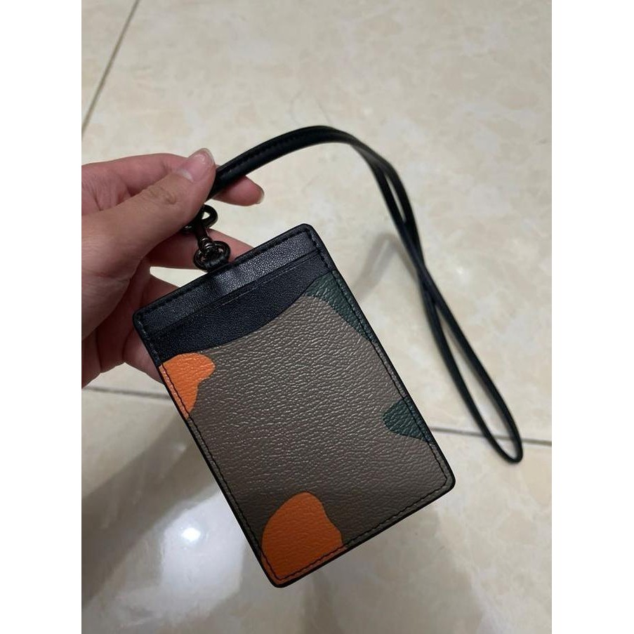 

C31899 Id Lanyard Army Colorblock Signature Canvas Kualitas Original