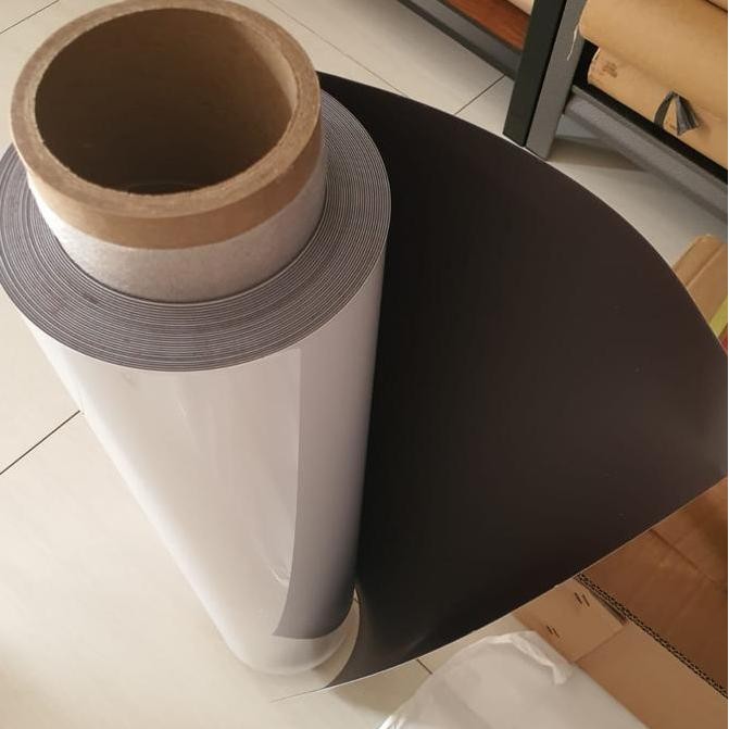 

Magnet Rubber White Board 100x60cm Tebal 0.7mm Kualitas Original