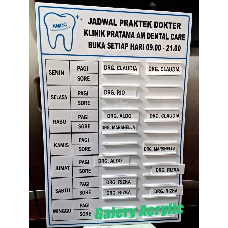 

Acrylic Papan Nama Dokter 60x90 sign boad acrylic papan jadwal praktek Kualitas Original