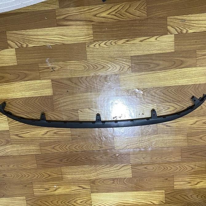 Front Bumper Lips Moulding VW GOLF mk6 GTI (standard) BAGIAN KECIL Kualitas Original