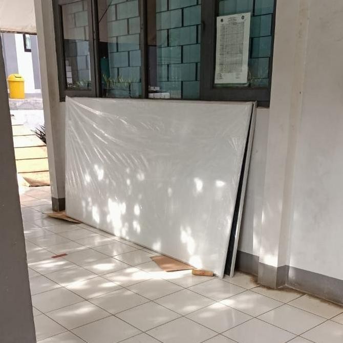 

Papan tulis 120x240 cm whiteboard dan blackboard 2 sisi Kualitas Original