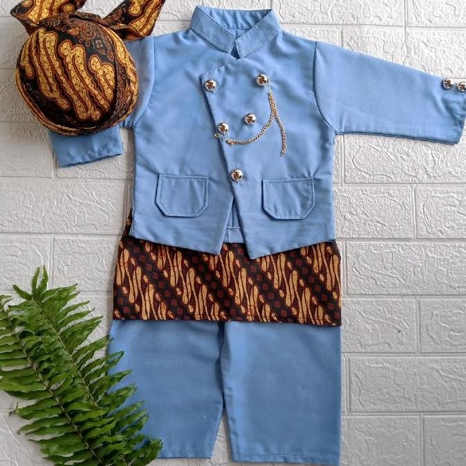 Tersedia DI JAMIN REALPICT// FREE BLANGKON//Beskap melayu anak warna biru muda// UMUR 0-10 TAHUN//Be