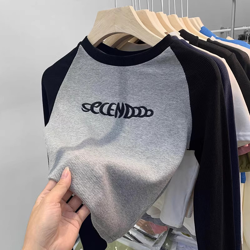 Kaos Lengan Raglan Hitam/T-shirt lengan panjang dengan rib elastis