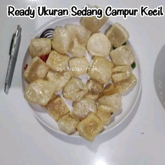 

PJ Kerupuk Kulit Sapi Mentah 1 Kg Dadu Kotak Krecek Jangek Dorokdok Kulit Sapi Halal