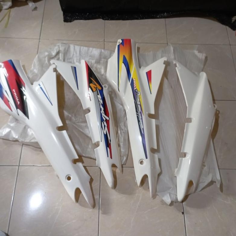 Promoo Mei COVER BODY BELAKANG SUPRA X SUPRA FIT PUTIH ORI JIALING