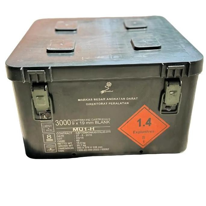 

Terlaris Penyimpanan Barang/Box Perkakas ( Tool Box ) Penyimpanan Perkakas Cocok Untuk Penyimpanan Barang Serbaguna ( Bahan Kokoh )