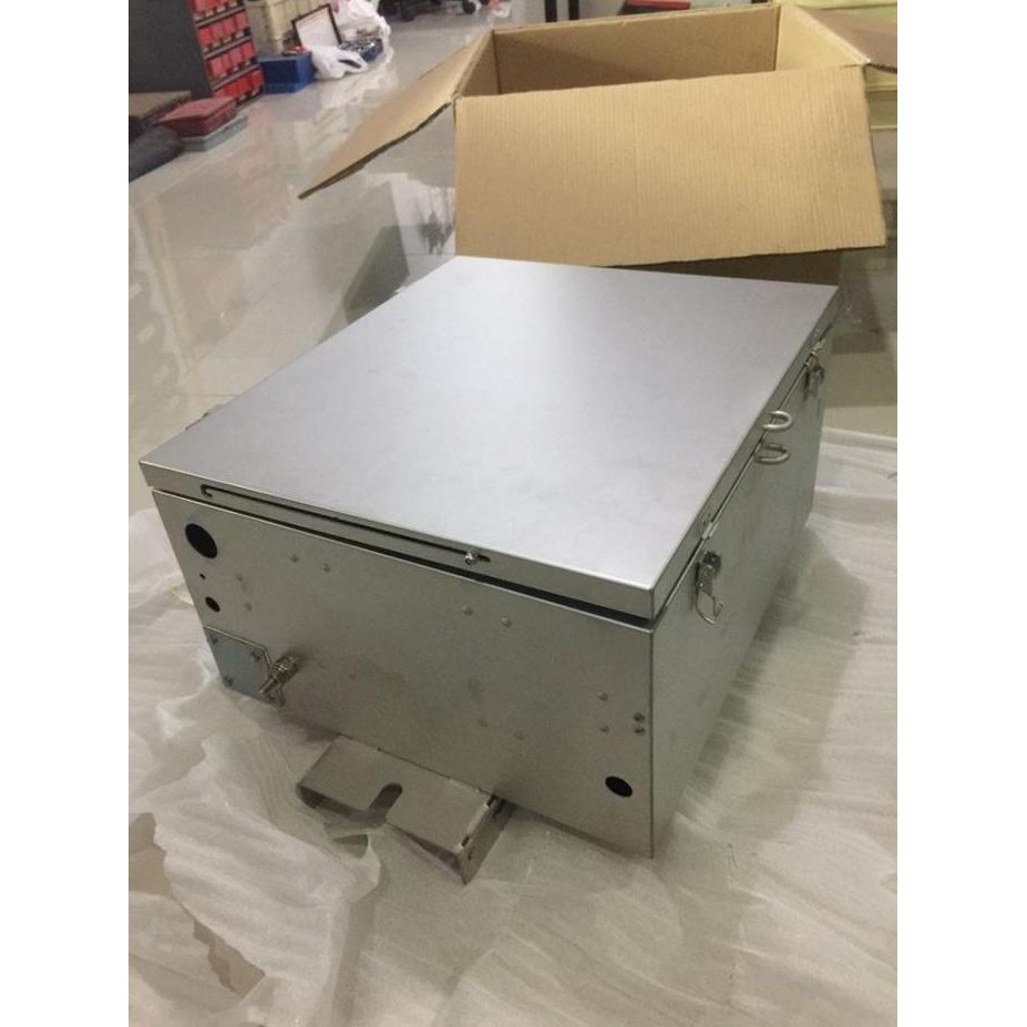 

Terlaris Panel Box Stainless 304 47X42X25 Cm / 47 X 42 X Kotak