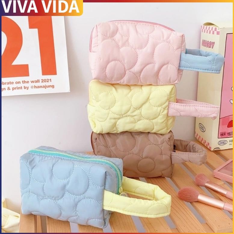 

Large Capacity Kotak Pensil Pouch Makeup Sleting Motif Bunga Flower Handle Pastel Tas Aksesoris Wanita Lucu AST