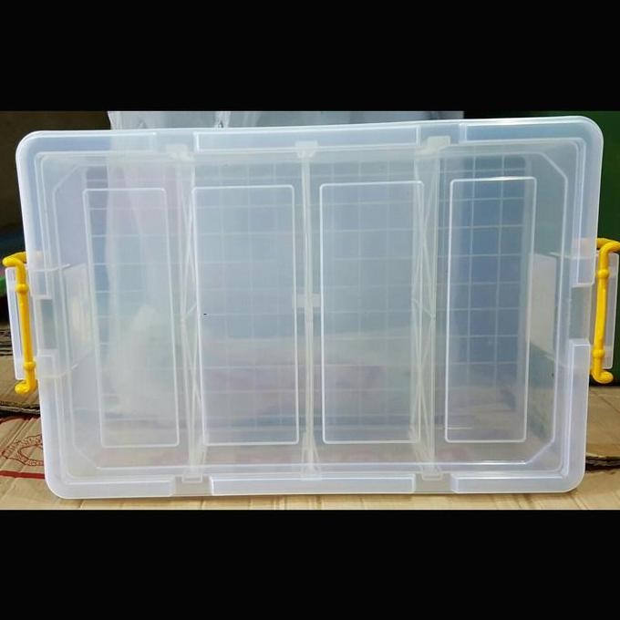 

Terlaris Kotak Perkakas 4 Sekat 19 Liter Box Container Penyimpanan Kunci Holder