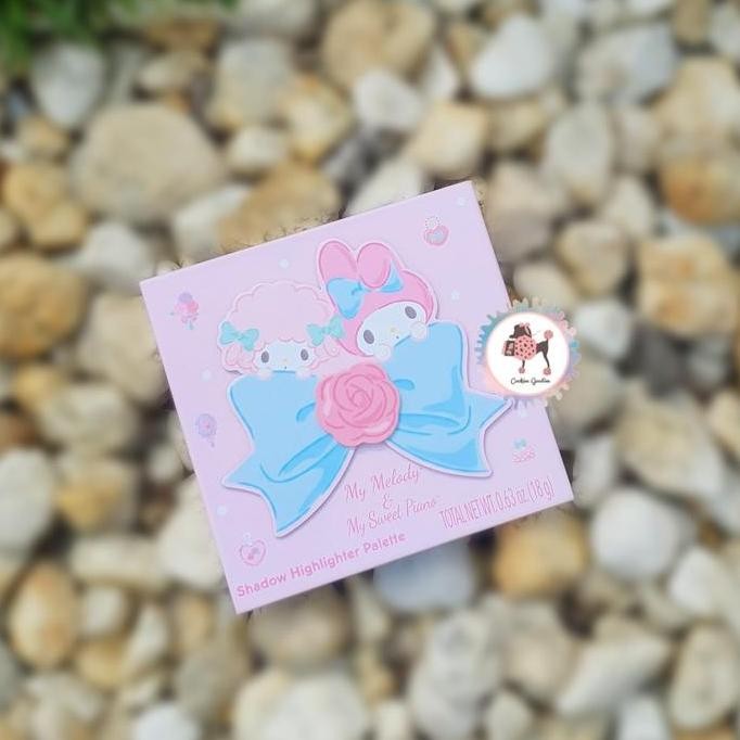 Sanrio My Melody & My Sweet Piano Shadow Highlighter Palette