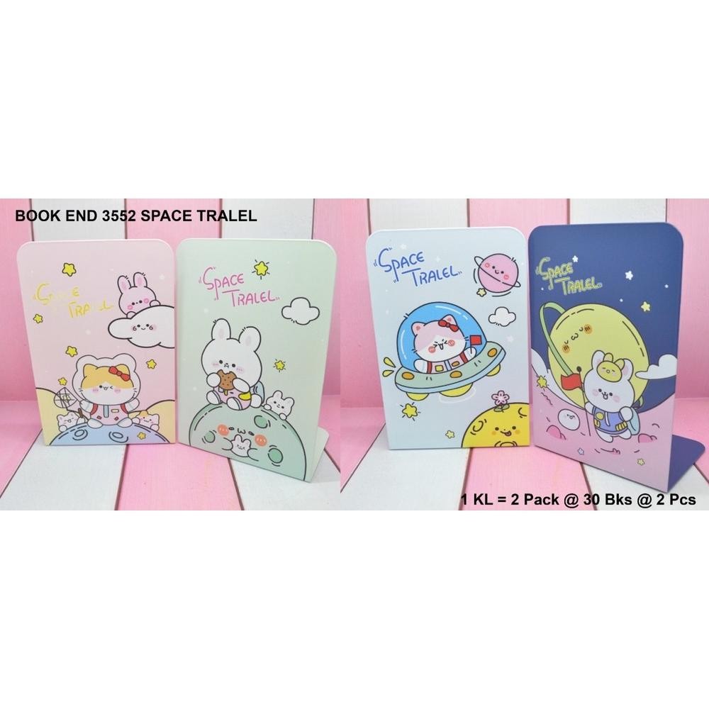 

penahan buku atau stand book dari besi motif space tralel AST