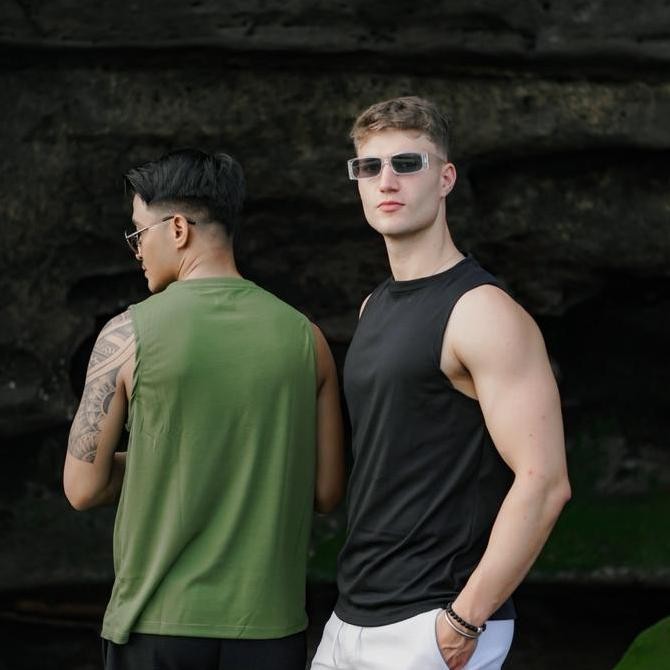 Promo Tanktop Pria Cocobeach X Beachwell Tanktop Pantai Tanktop Gym Fitness Olahraga Outdoor Termura